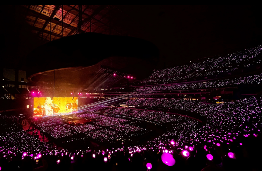 The 2026 K-Pop Reunion Wave Is Here: Why Full-Group Comebacks Are Suddenly Everywhere